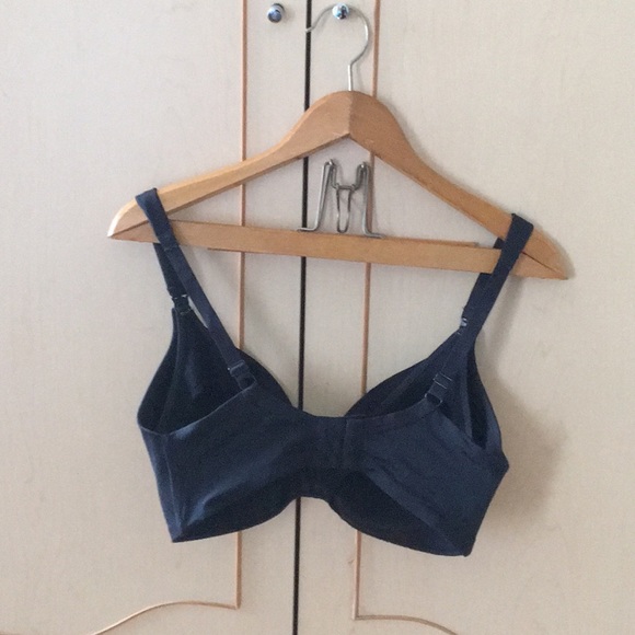 Thyme Black Breast Feeding Nursing Wireless Bra - Picture 4 of 6